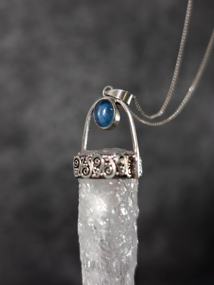 Arch Setting Raw Clear Quartz Aquamarine Sterling Silver Pendant
