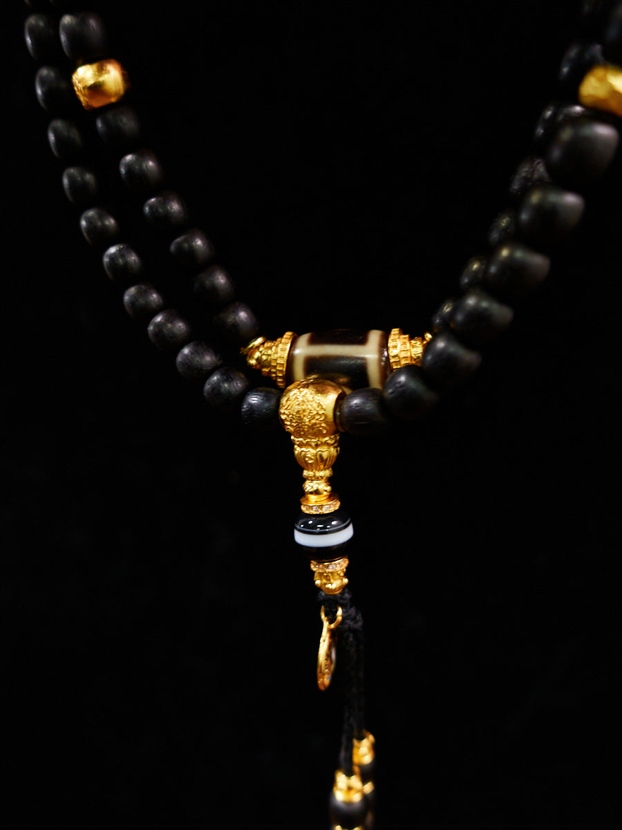 Serene Dual Vision Two-Eyed Dzi & Agarwood 18K Gold Necklace