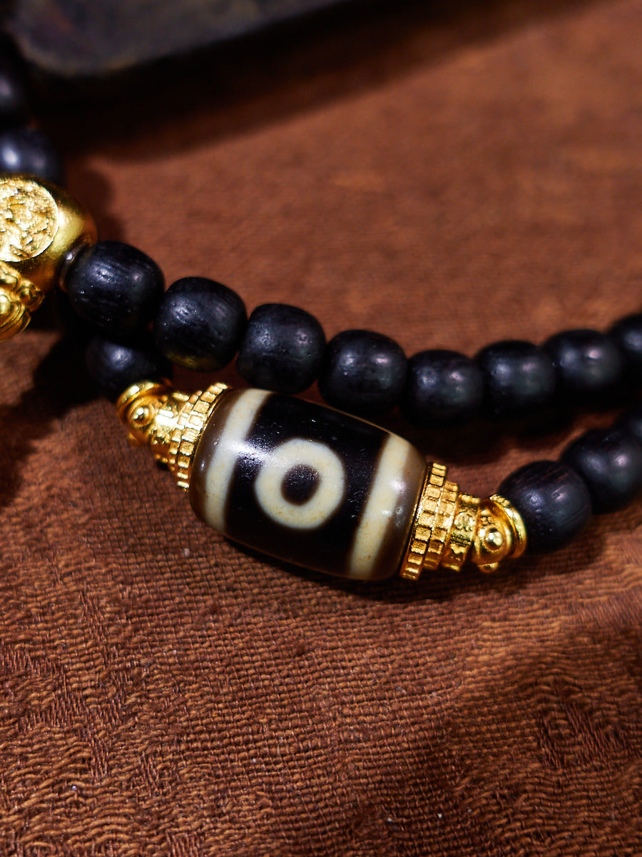 Serene Dual Vision Two-Eyed Dzi & Agarwood 18K Gold Necklace
