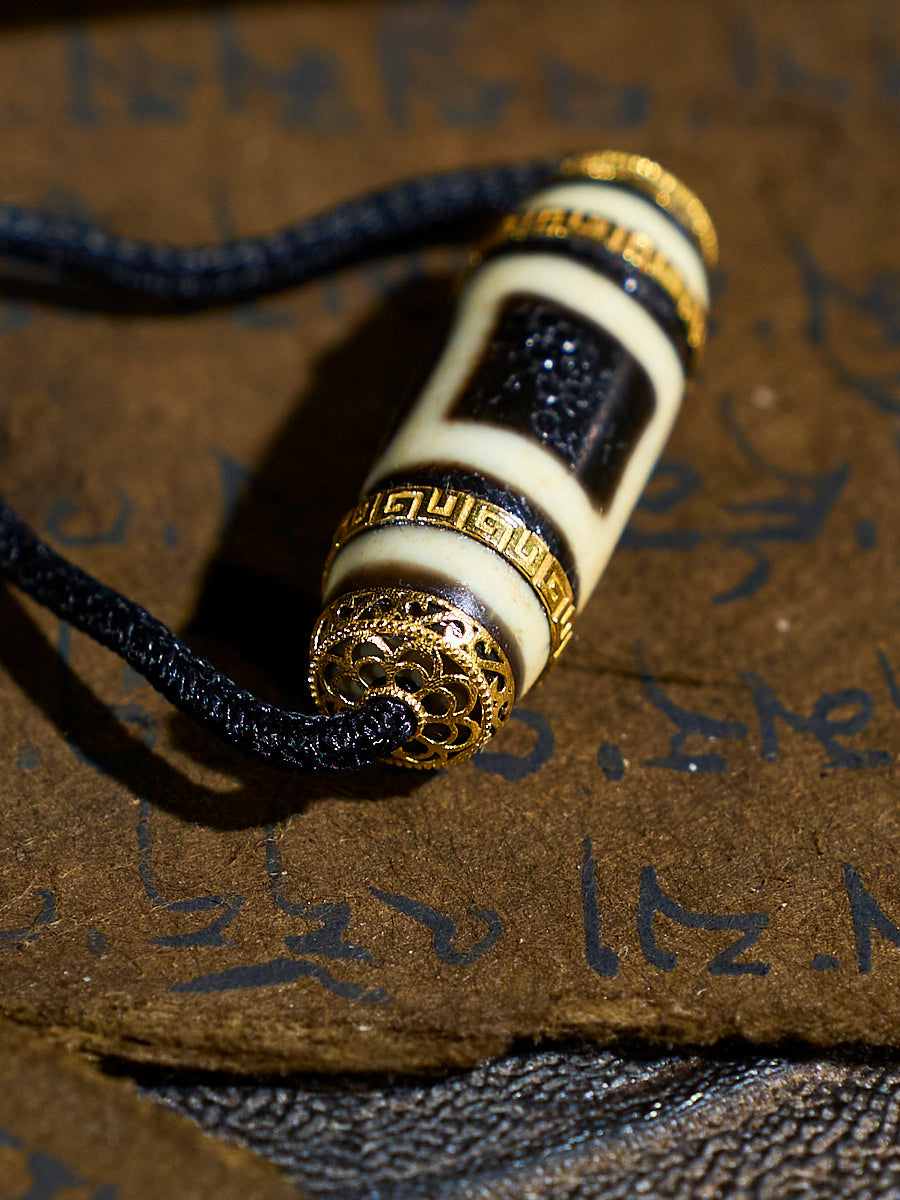 Heavenly Harmony Shangkan Heaven-Earth Agate 18K Gold Dzi Necklace