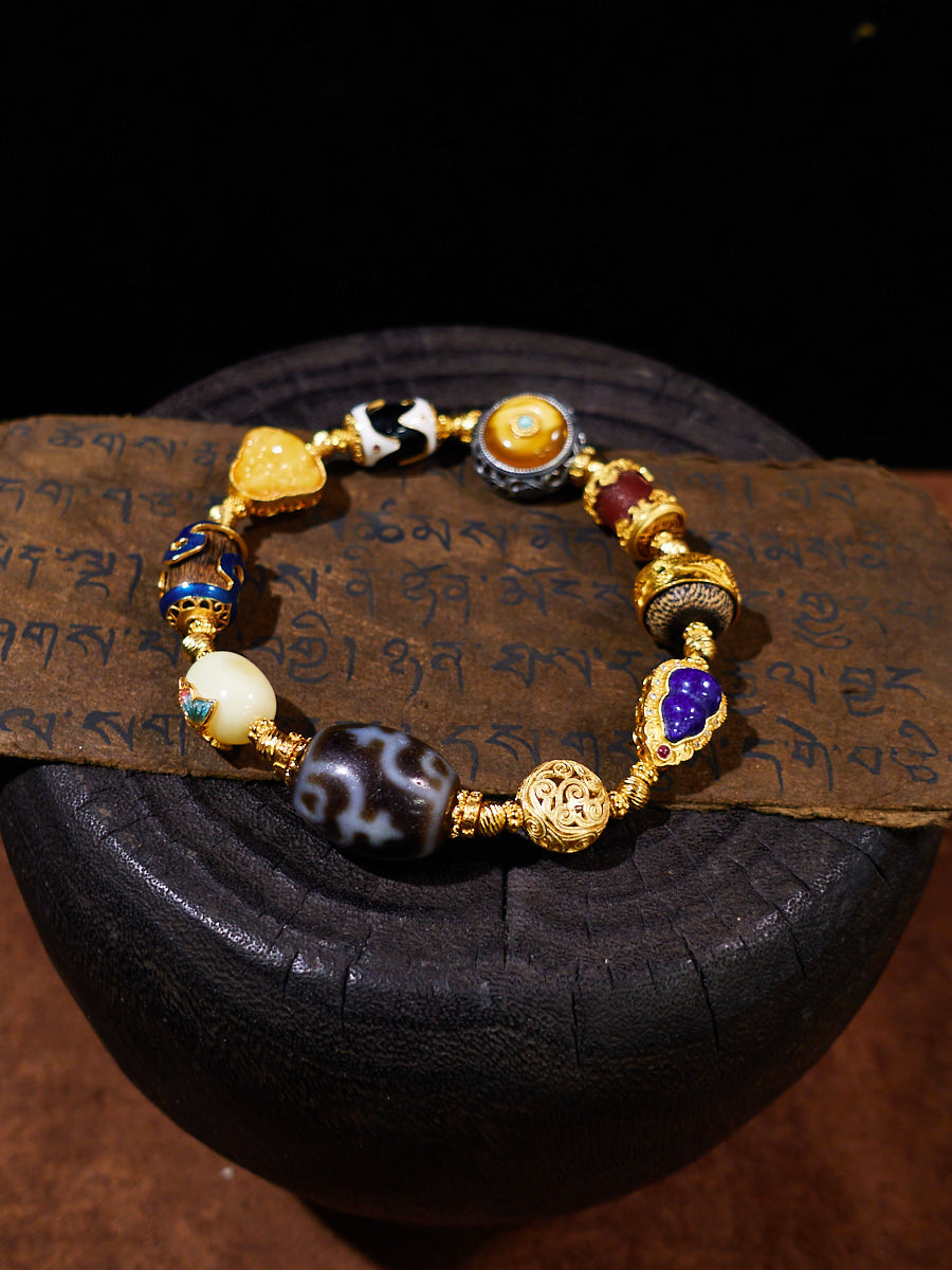 Four Treasure Vases Multicolor Agarwood 18K Gold Bracelet