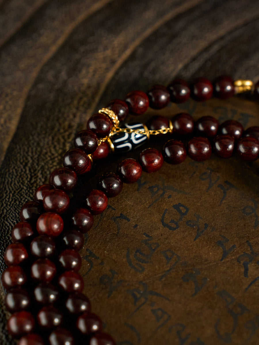 Five Directions of Fortune & Divine Protection – Five-Eyed Dzi Bead Rosewood 108 Mala Necklace