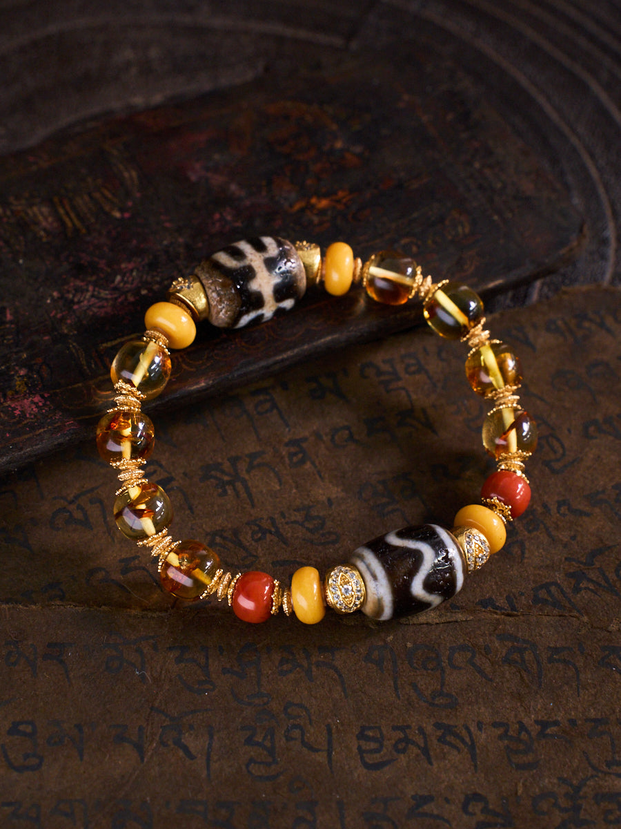 Flowing Fortune · Water-Pattern Dzi & Amber Bracelet
