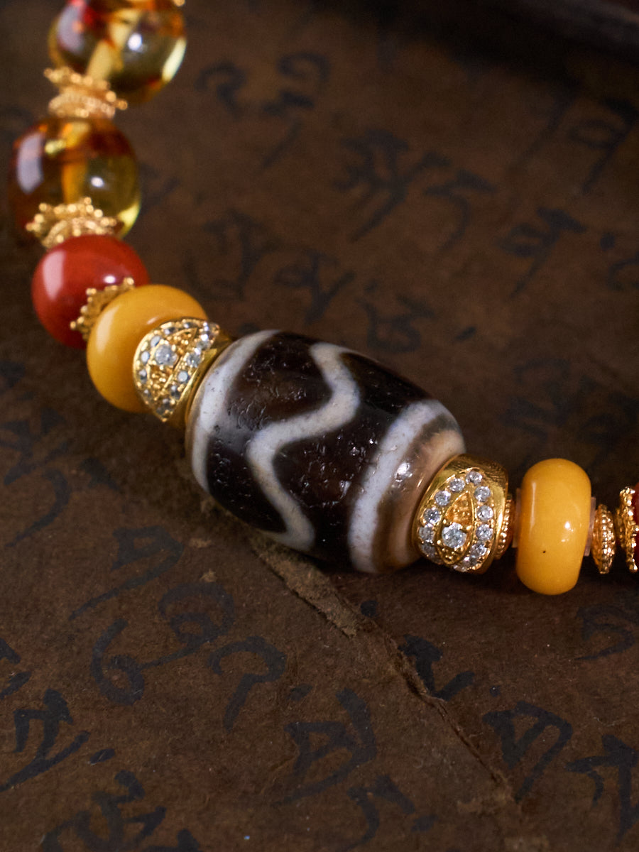 Flowing Fortune · Water-Pattern Dzi & Amber Bracelet