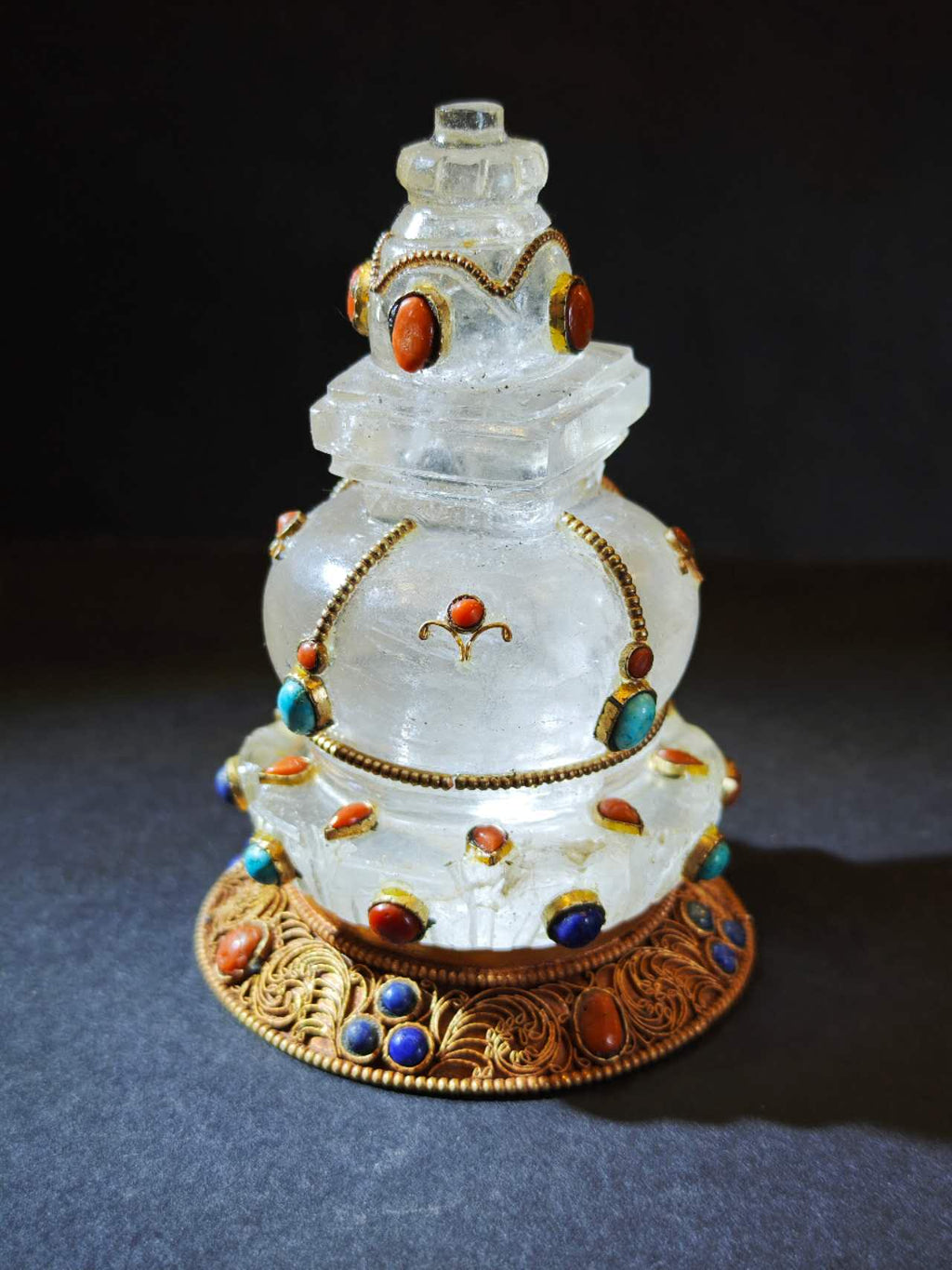 Himalayan Clear Quartz Stupa – Sacred Clarity & Blessing Energy