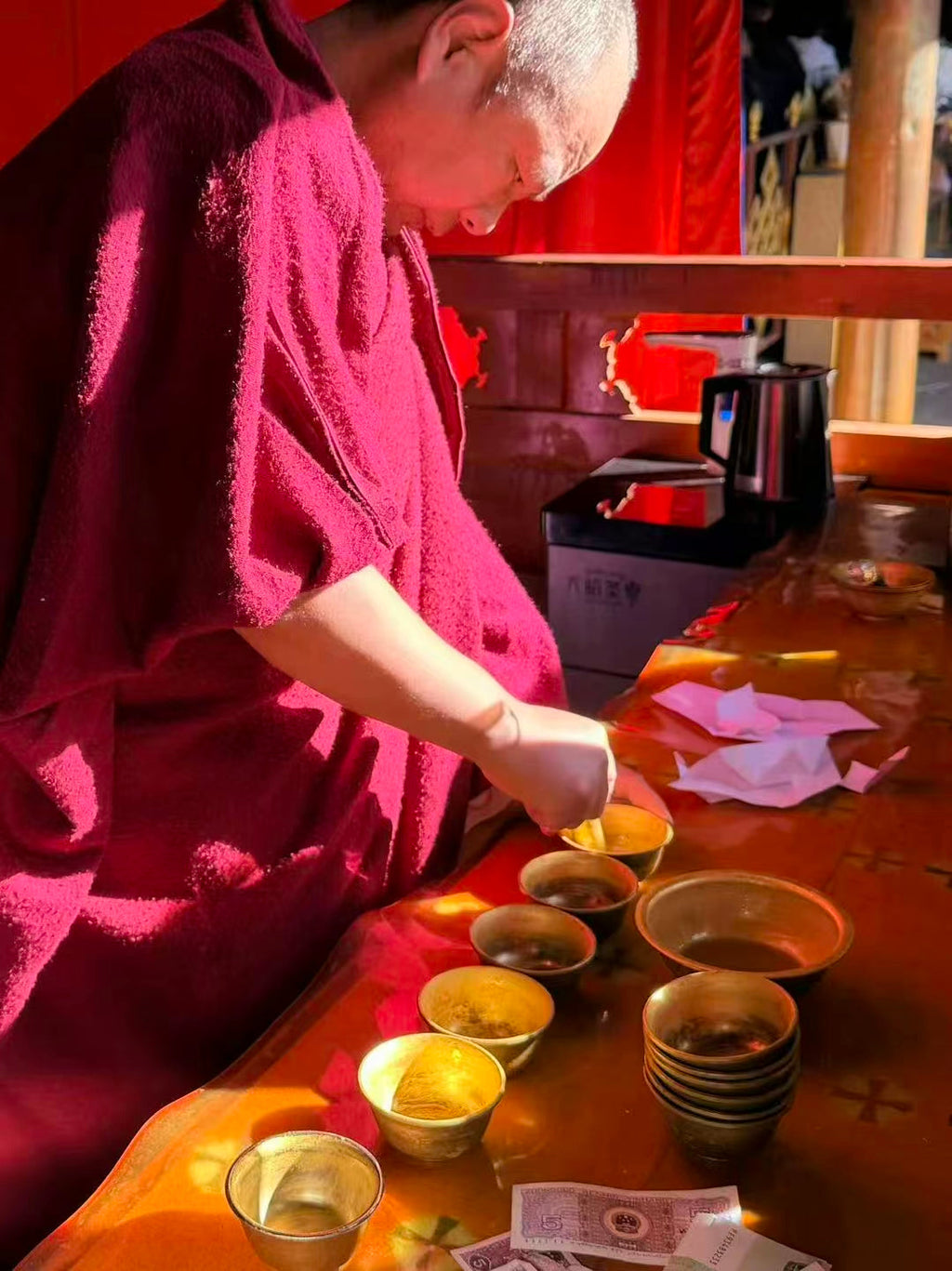 Jokhang Temple Jowo Buddha Gold Leaf Application