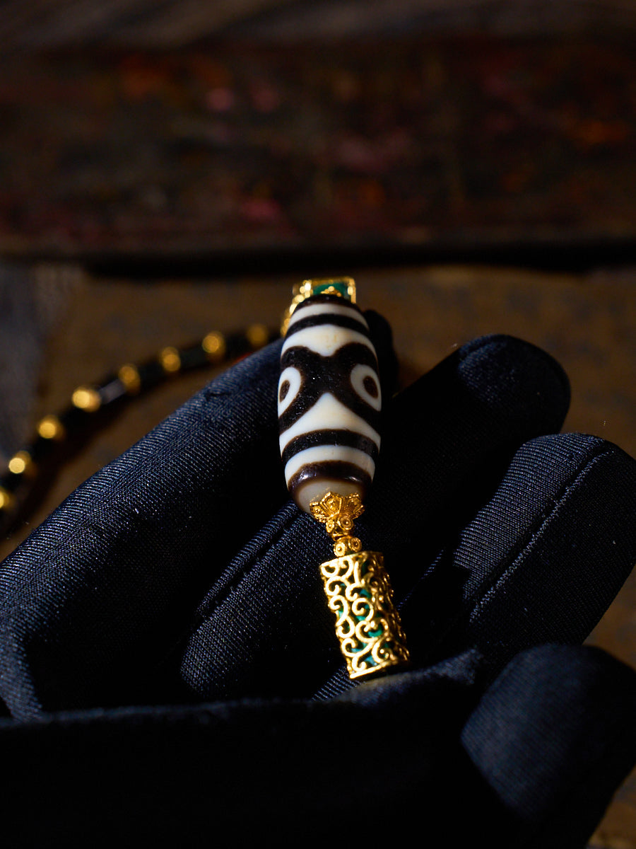 Triple Wealth & Sacred Vision – Panda Three-Eyed Dzi Bead Black Agate Handmade Necklace