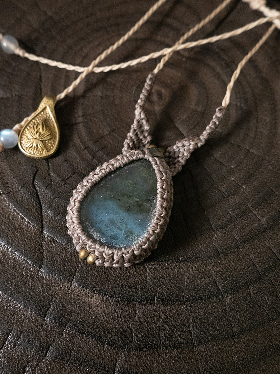 Echo of Peace Labradorite Wax Rope Necklace