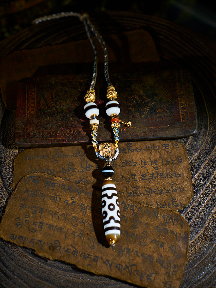 Prosperous Radiance Shale Seven-Eyed Agate Dzi Necklace