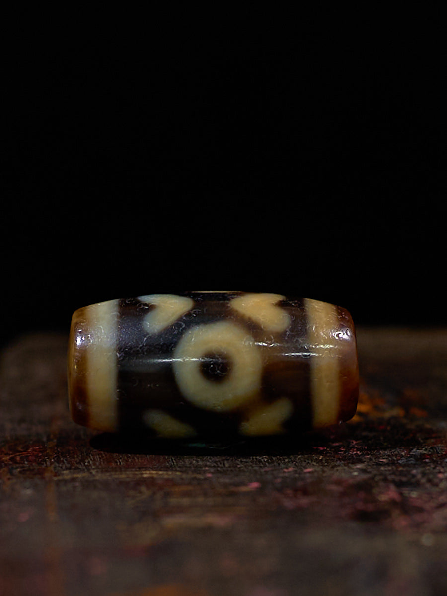 Three-Eyed Trinity Radiance Dzi Necklace
