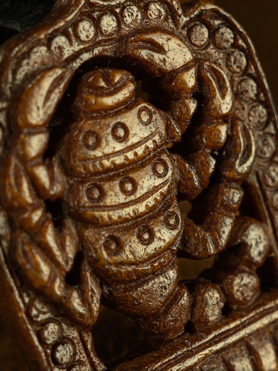 Ming Dynasty Style Tibetan High-Yu Carved Angry Padmasambhava Scorpion Talisman Necklace