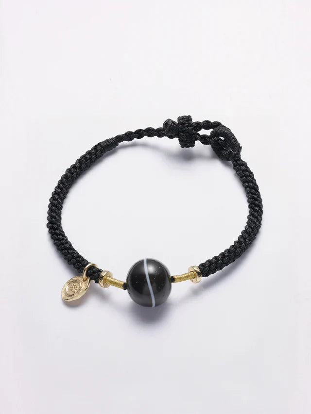 Single Line Dzi Bead Bracelet – Blessings of Protection and Spiritual Energy
