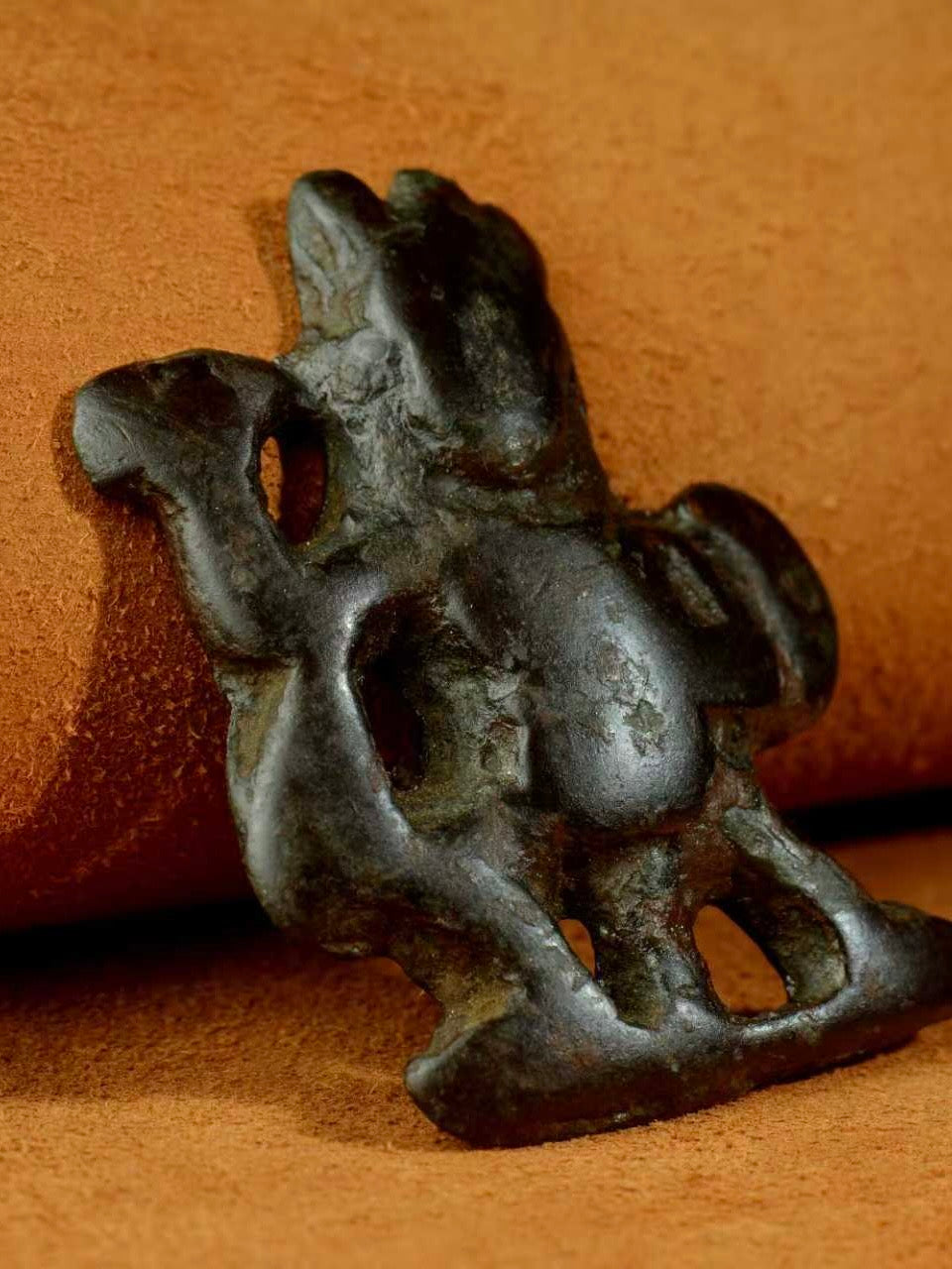 Song–Yuan Thokcha Vajrapani Black Lacquer Patina Amulet
