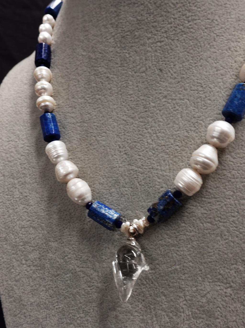 Sacred Lake Buddhist Chanting Lapis Lazuli Pearl Necklace