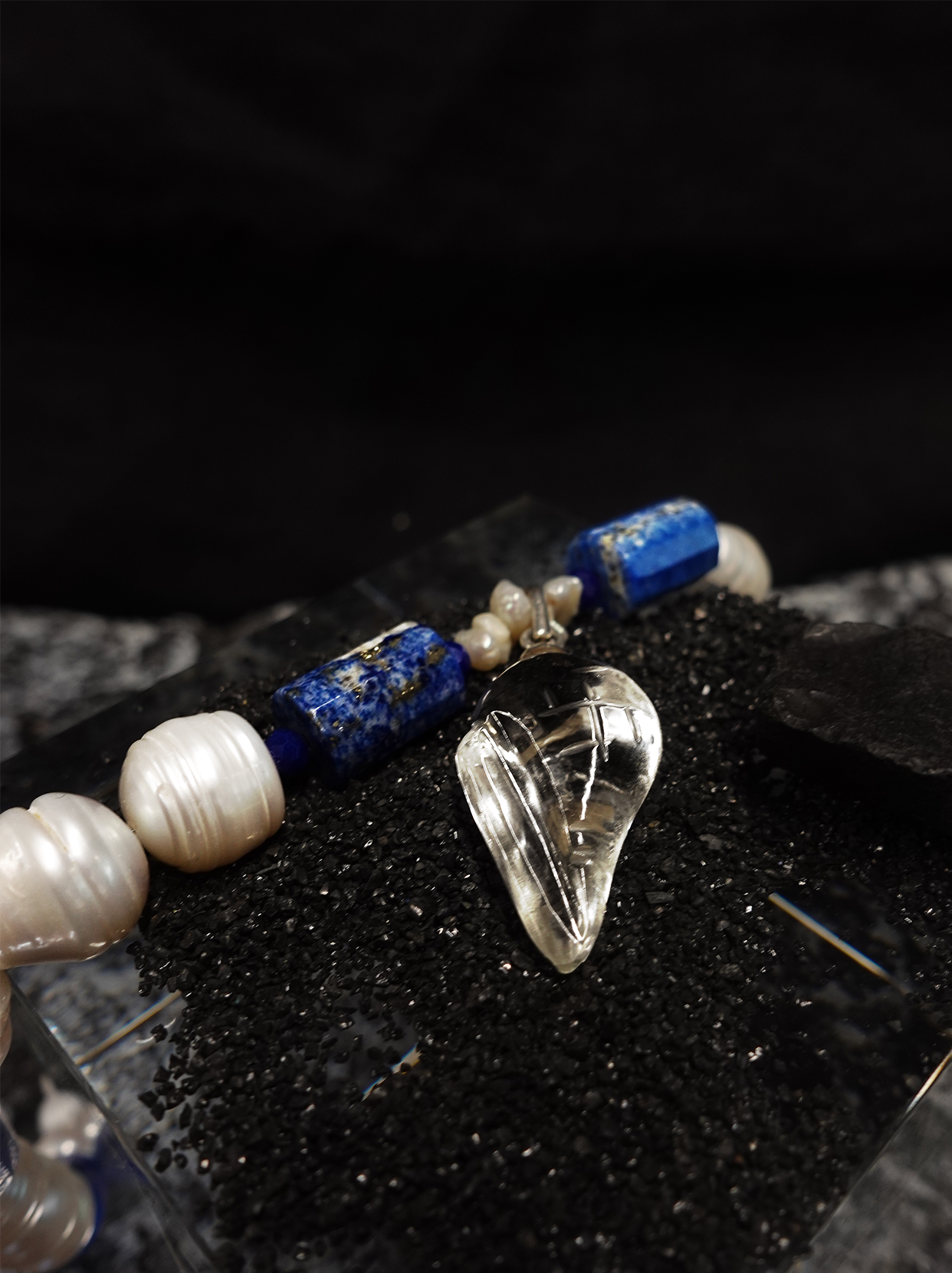 Sacred Lake Buddhist Chanting Lapis Lazuli Pearl Necklace