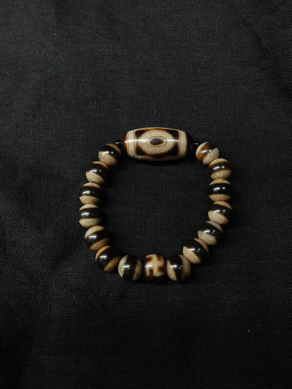 Six-word maxim one eye Dzi bead bracelet