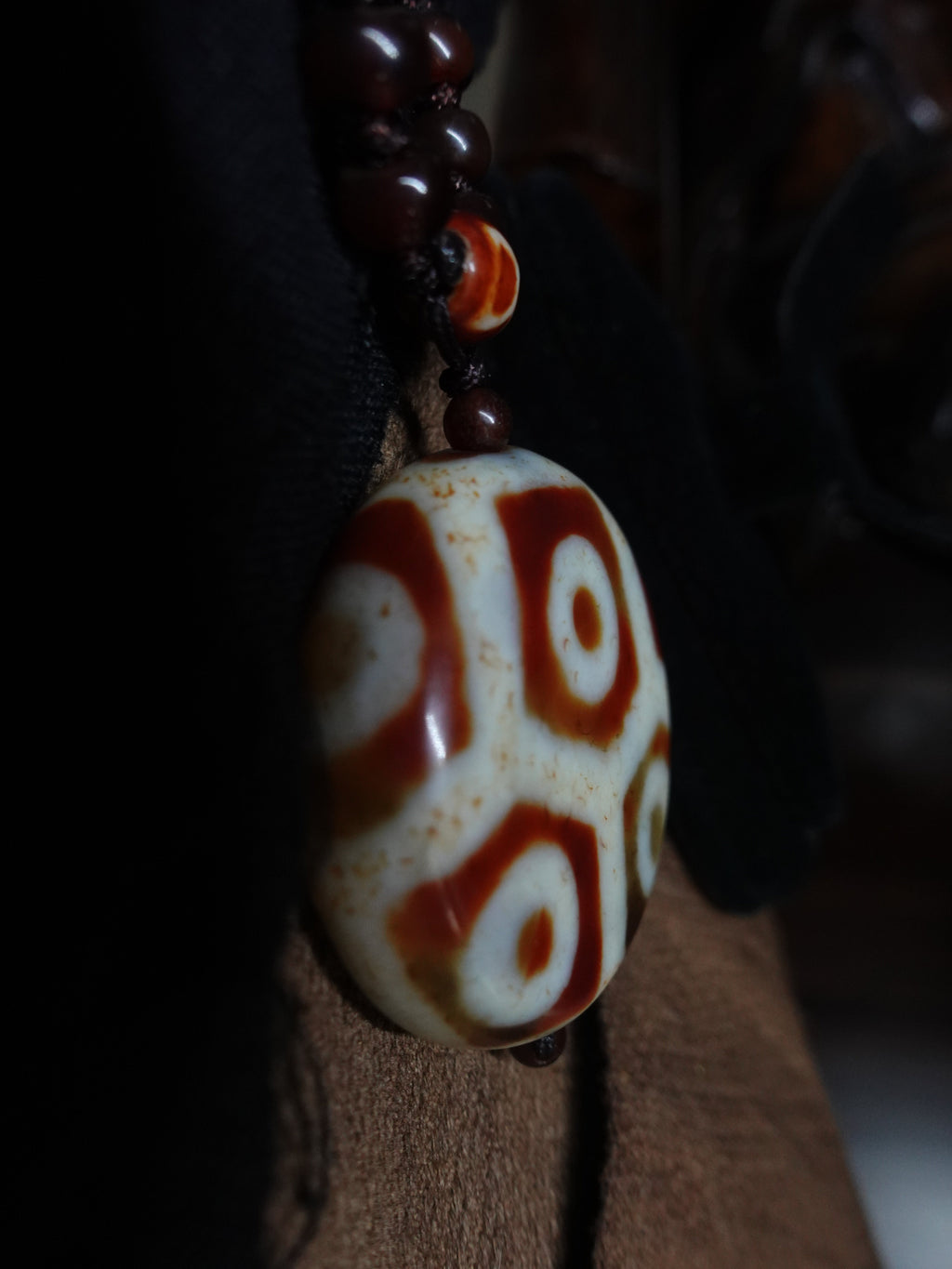 Longevity, Wealth Energy Eight-eyed turtle shell Dzi bead lotus multi-totem necklace