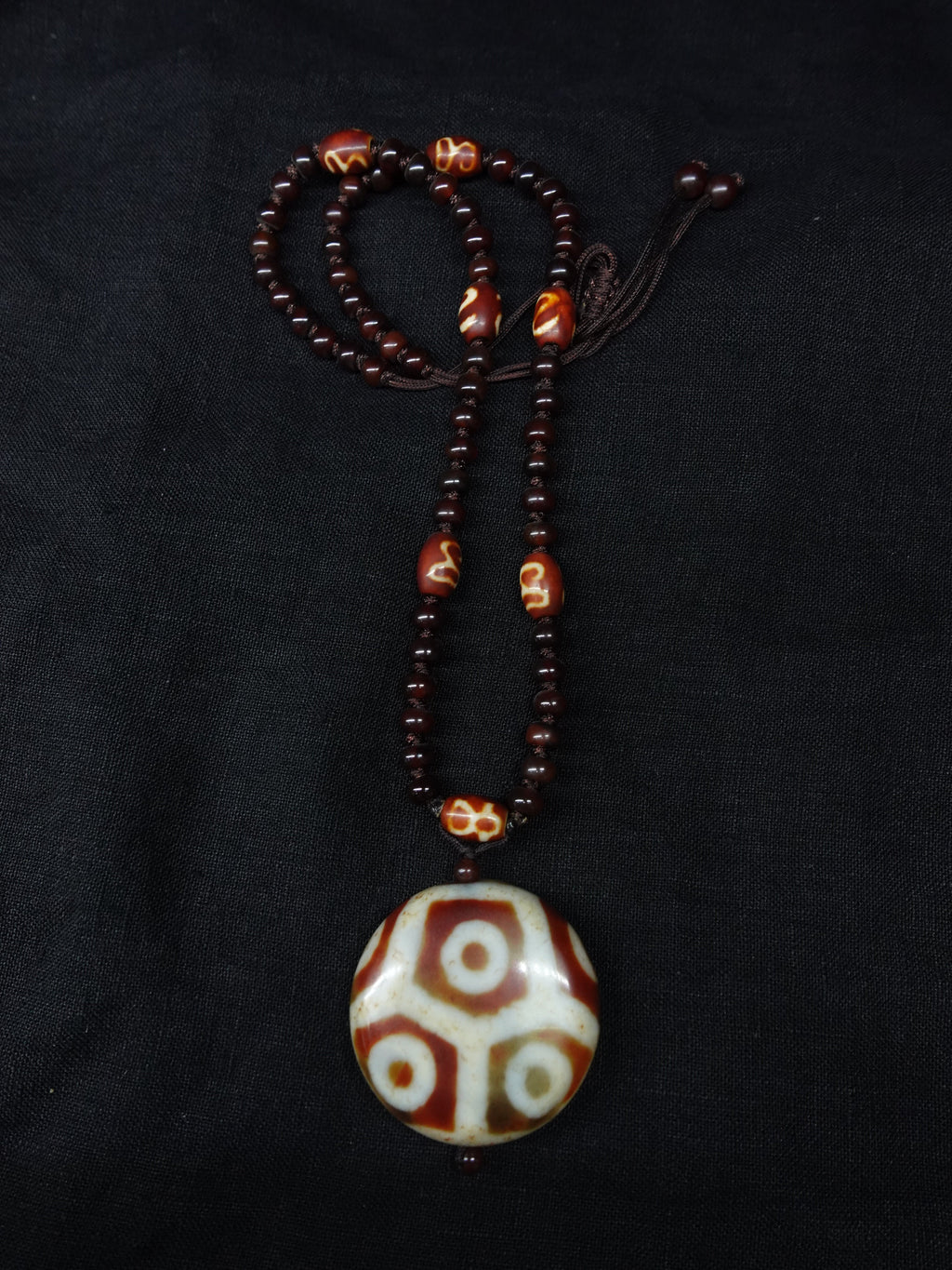 Longevity, Wealth Energy Eight-eyed turtle shell Dzi bead lotus multi-totem necklace