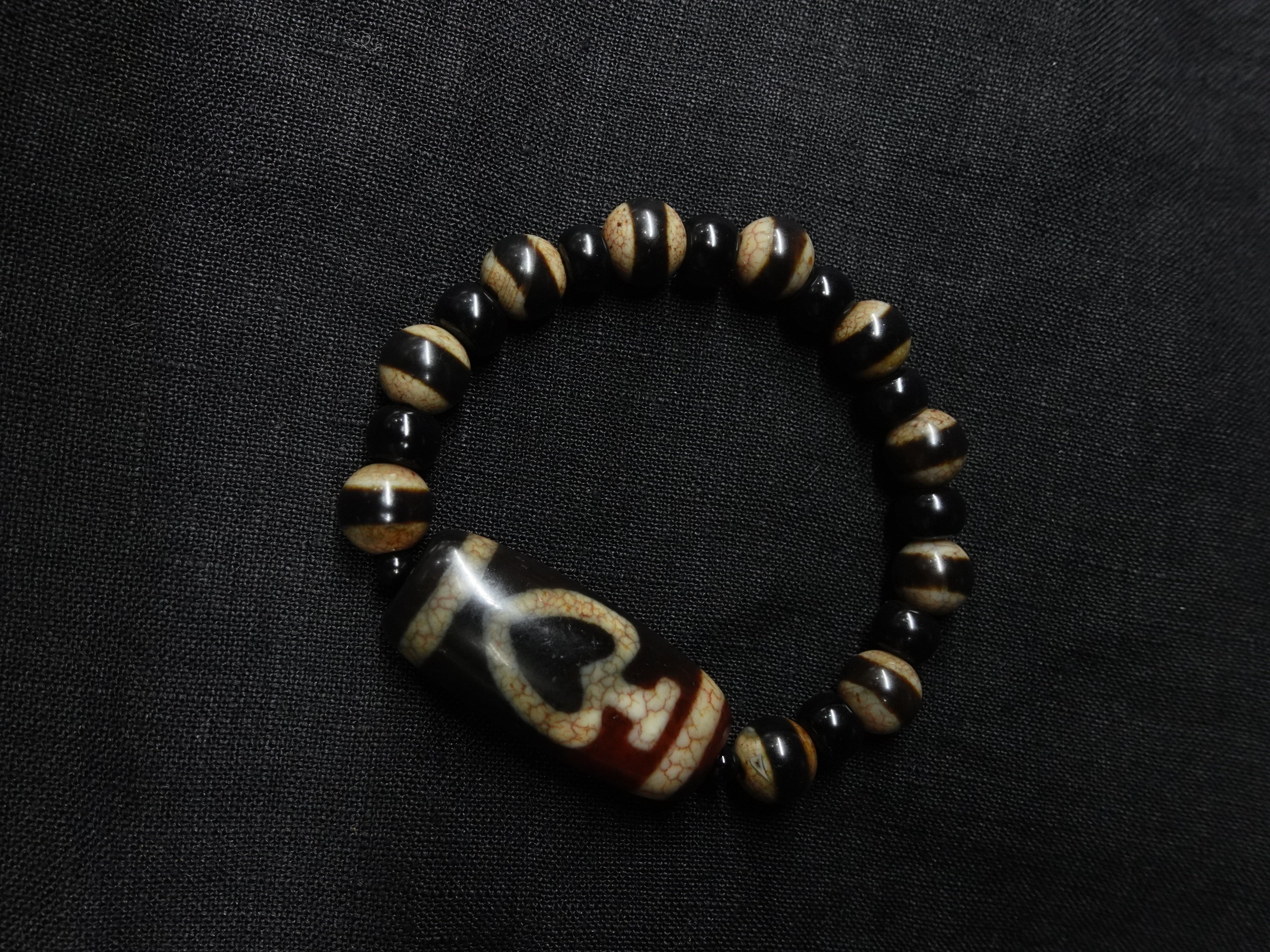 Large Plate Bottle-shaped Dzi Bead Bracelet