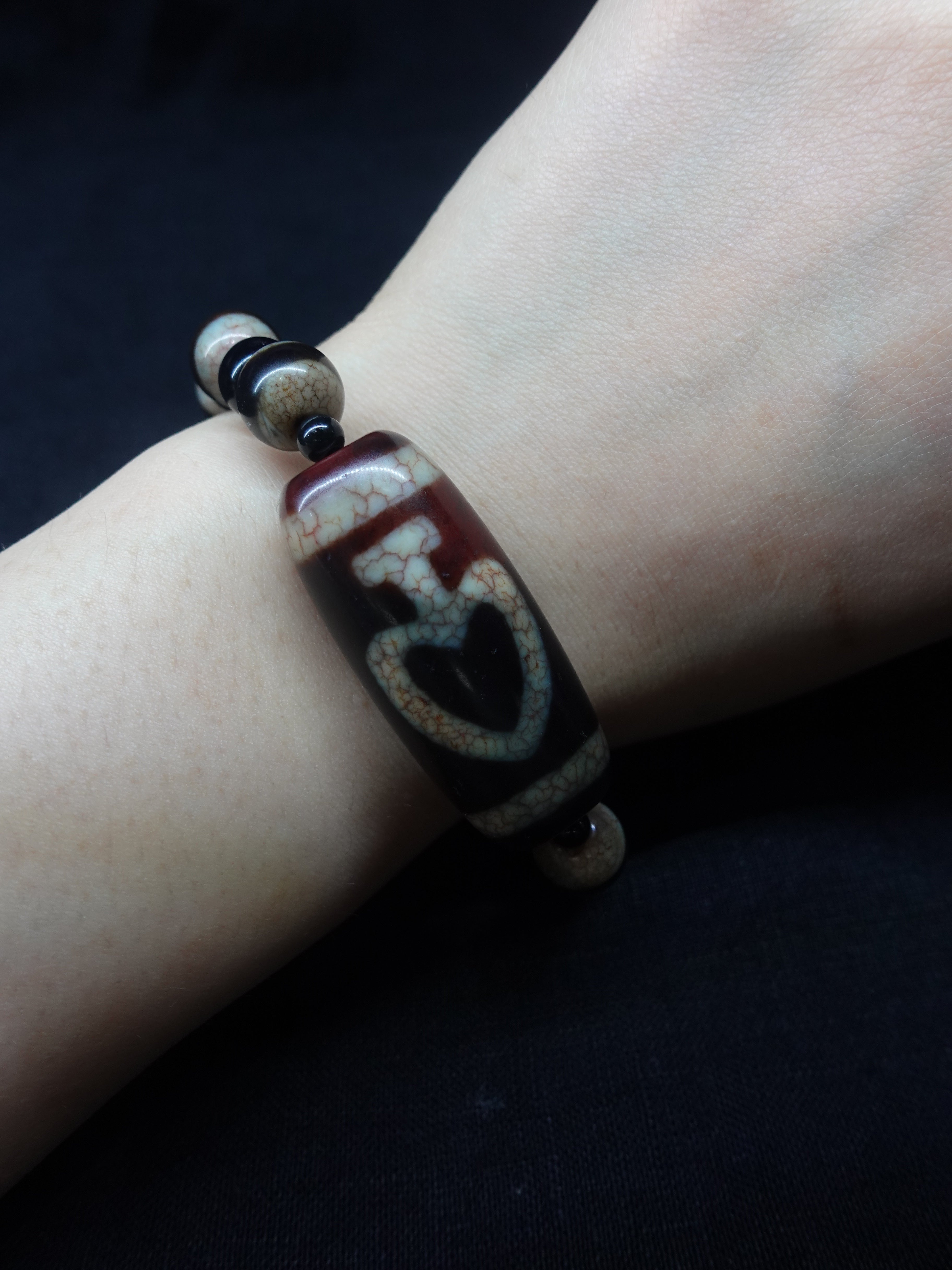 Large Plate Bottle-shaped Dzi Bead Bracelet