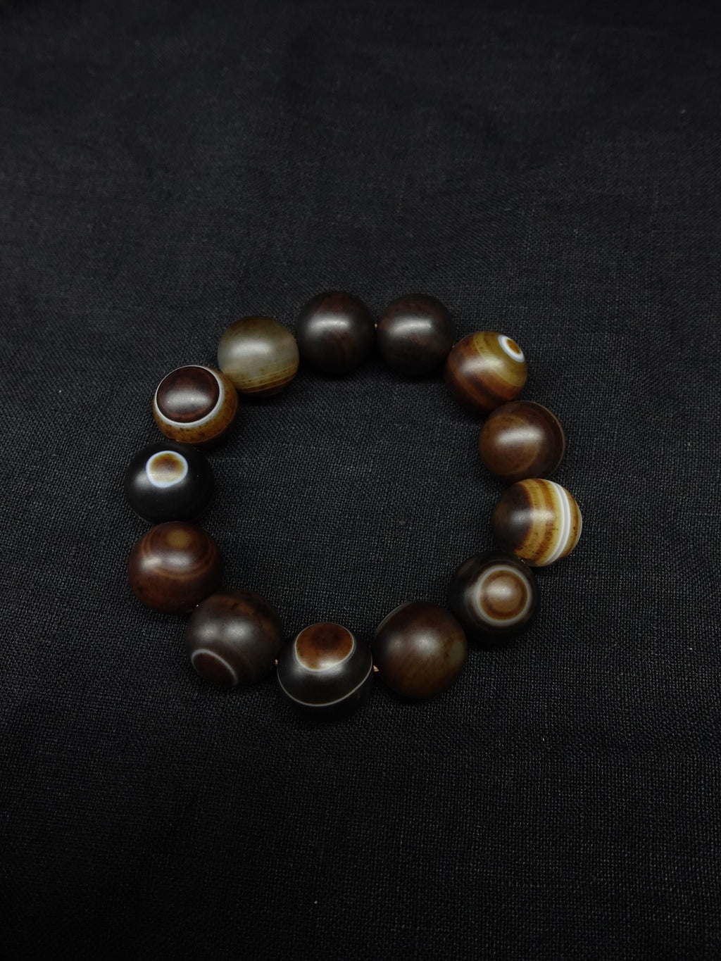 Sacred Eye Dzi bead bracelet