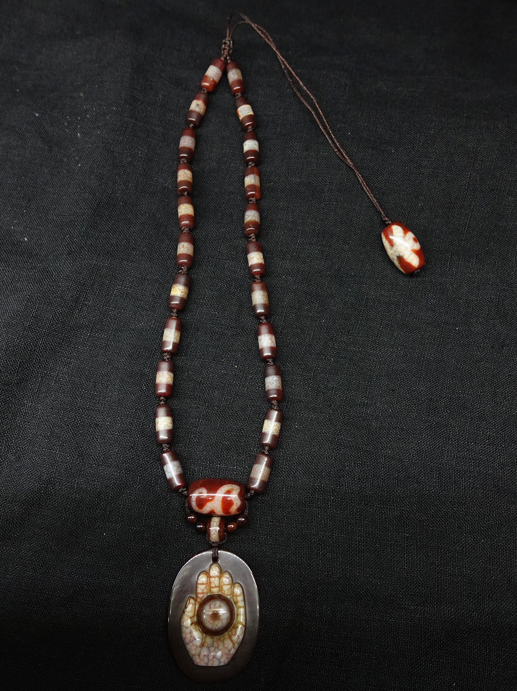 Noble Person Lotus Buddha Hand Seal Dzi bead  Necklace