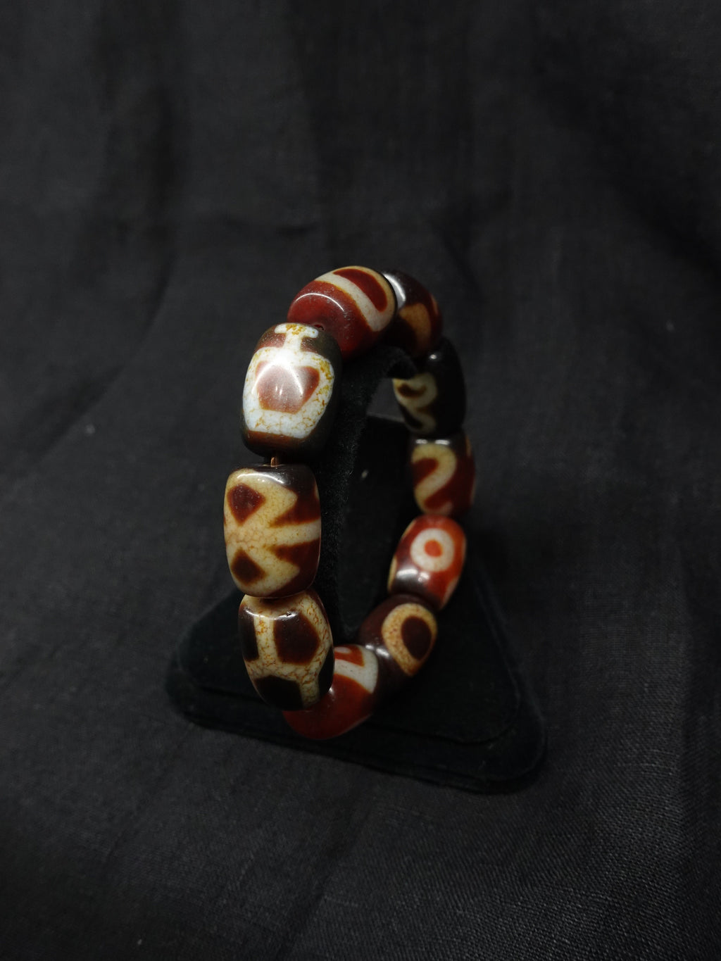Large Dzi bead Multi-Totem Bracelet for Wealth and Blessing