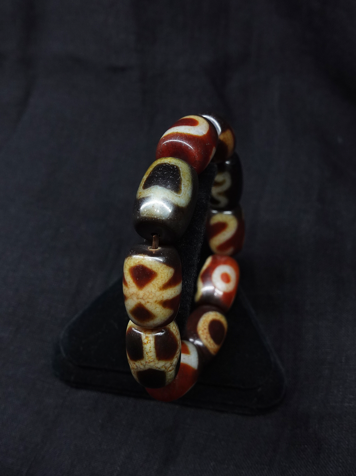 Large Dzi bead Multi-Totem Bracelet for Wealth and Blessing