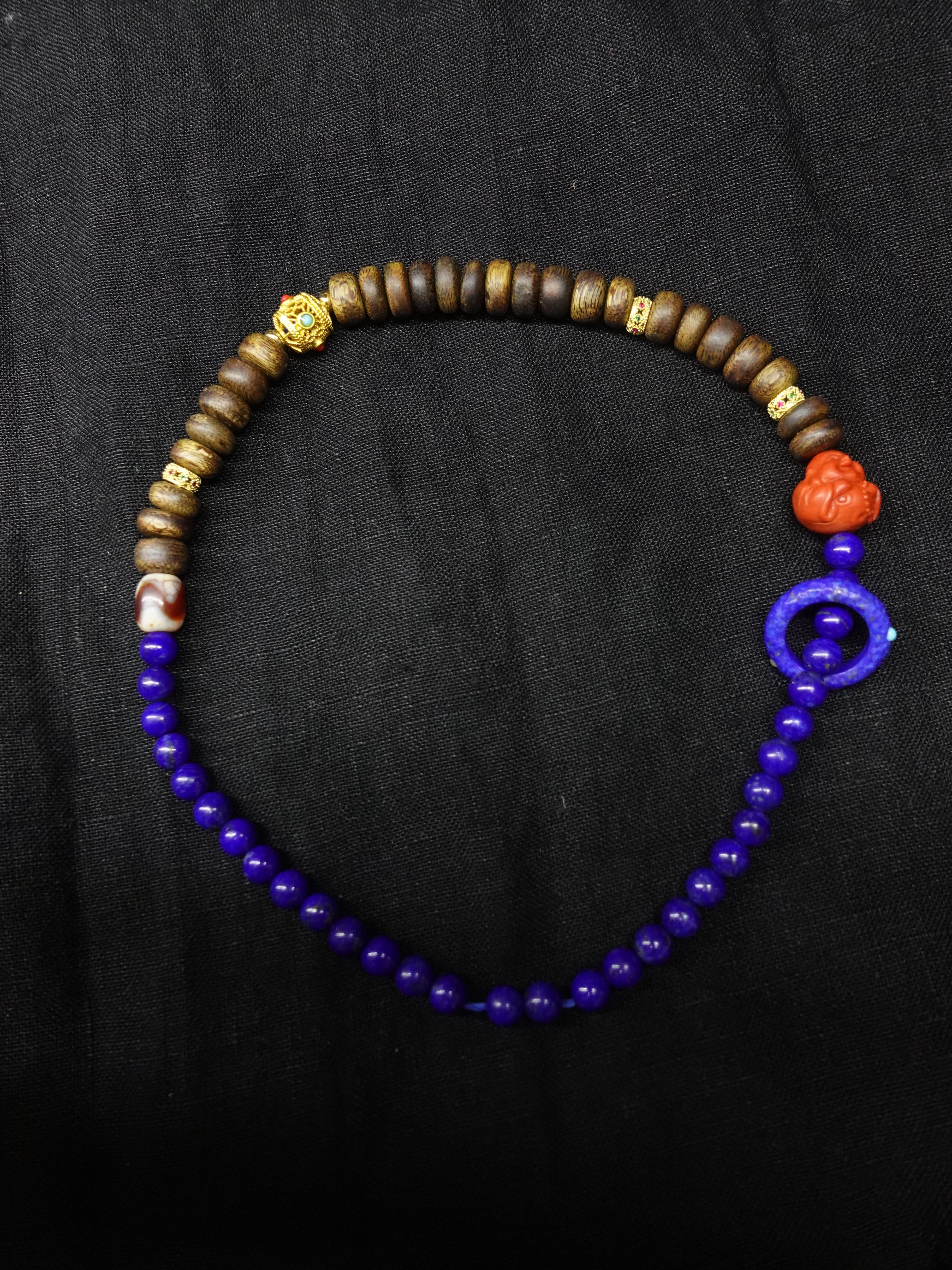 Lapis lazuli, agarwood, red coral, double-circle bracelet
