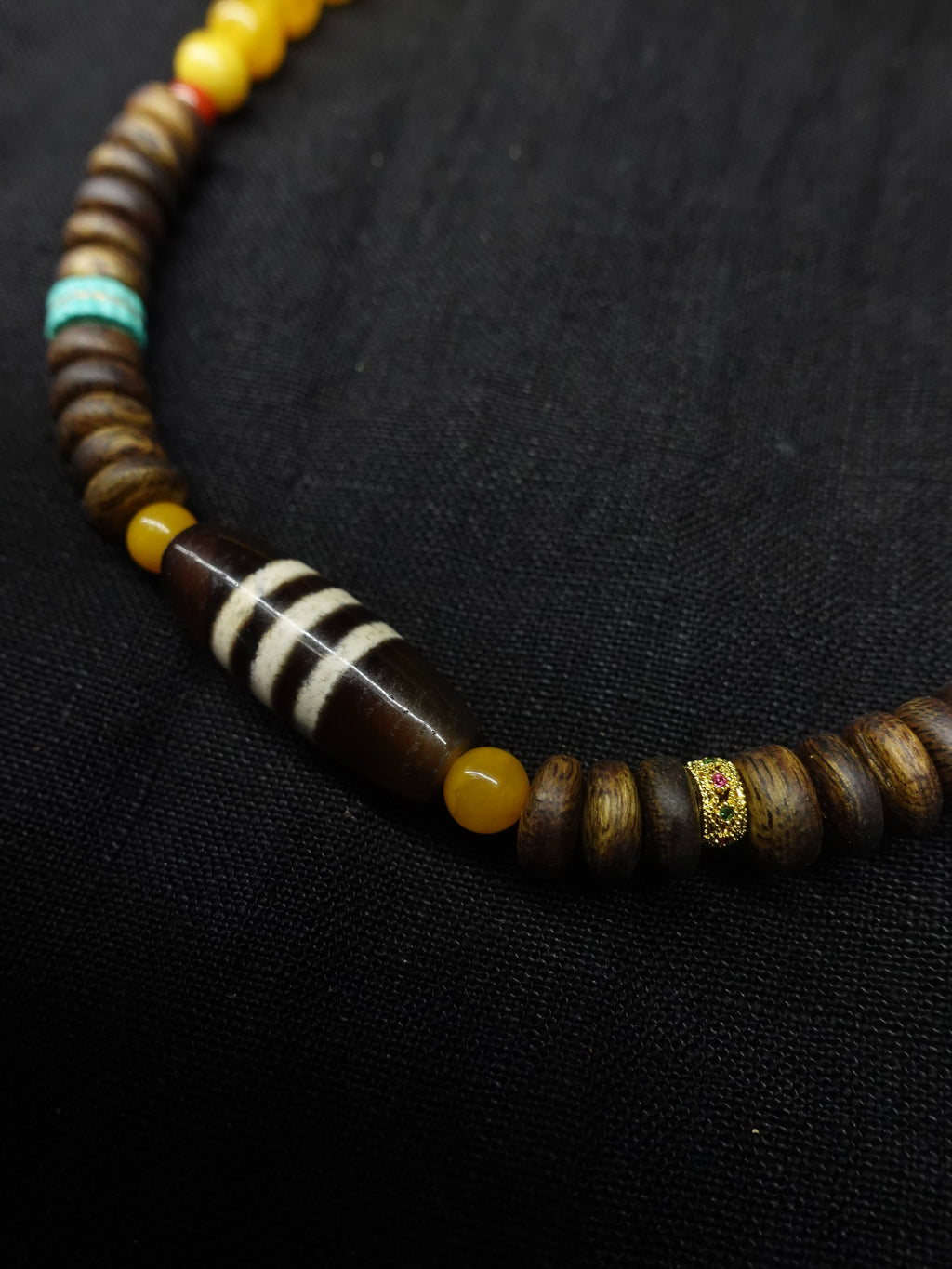 Amber and Agarwood Bracelet