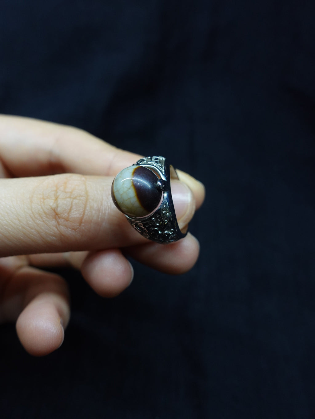Rotatable Harmony Interpersonal Relationships one-line  Dzi bead Ring