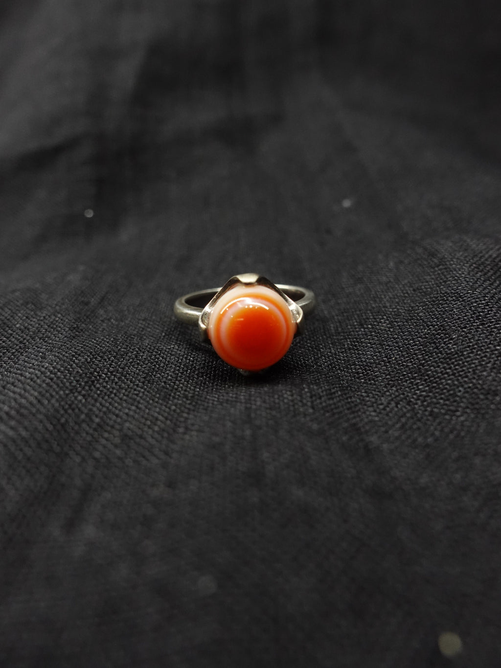 Round South Red Ring