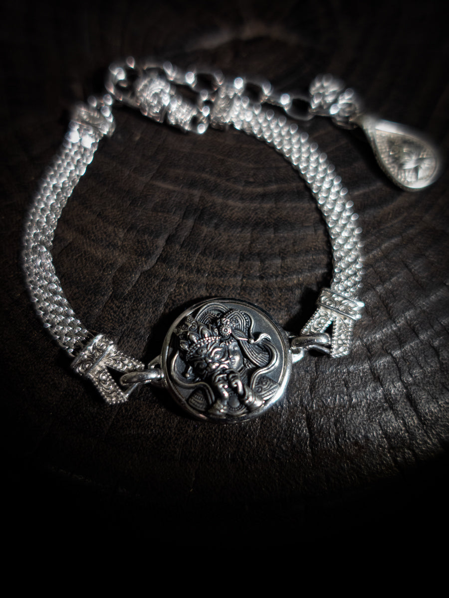 Himalayan female goddess of wealth Zakirum bracelet for prosperity