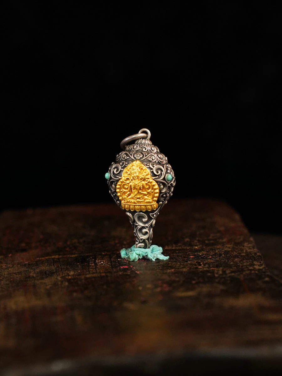 Echo of Enlightenment Conch Silver Necklace