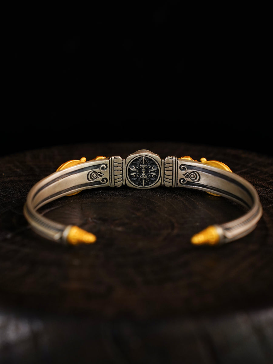 Unyielding Power Vajra Pure Silver Bracelet