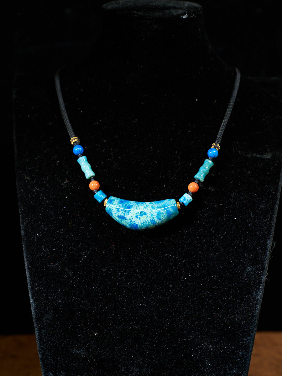 Lapis Quiet · Arc Agatized Corale Necklace