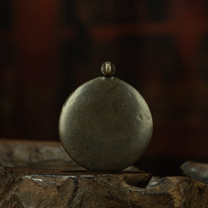 Qing Dynasty Tibetan Nine Palace Bagua Zodiac Zhipazha Bronze Pendant – Rare "Bawang Bear" Edition