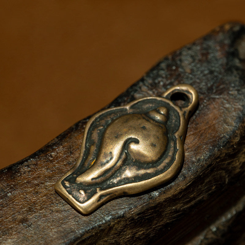 Early Qing Dynasty Tibetan Sky Copper Conch Shell Thogchag – Mini Personal Amulet, Exceptional Patina