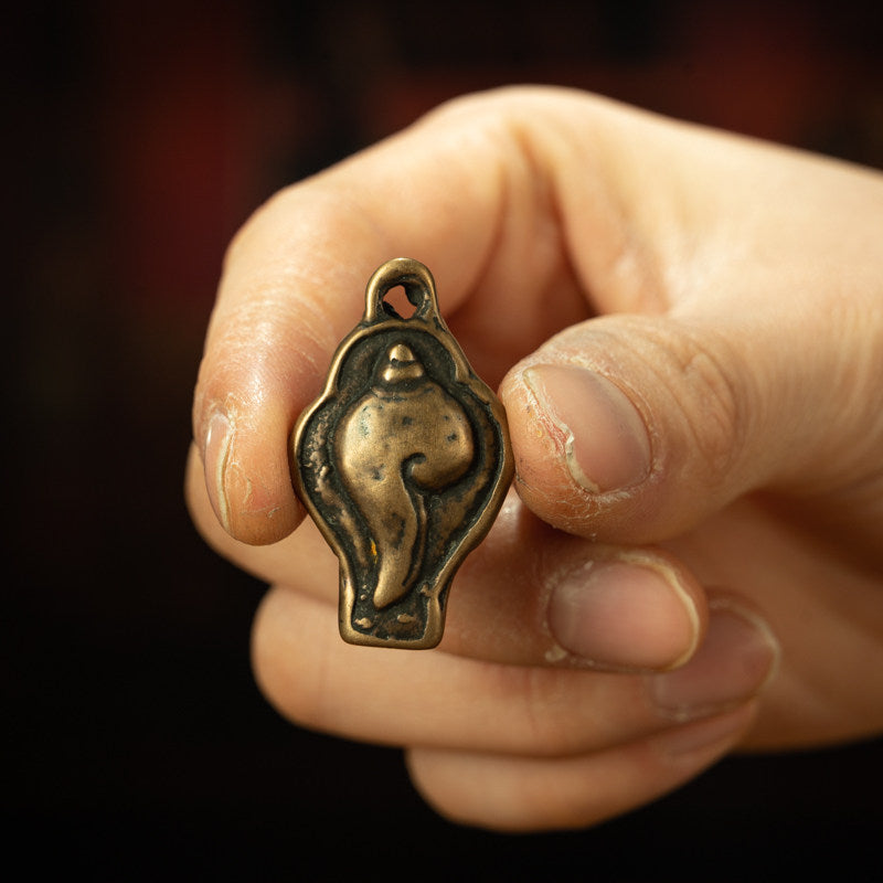 Early Qing Dynasty Tibetan Sky Copper Conch Shell Thogchag – Mini Personal Amulet, Exceptional Patina