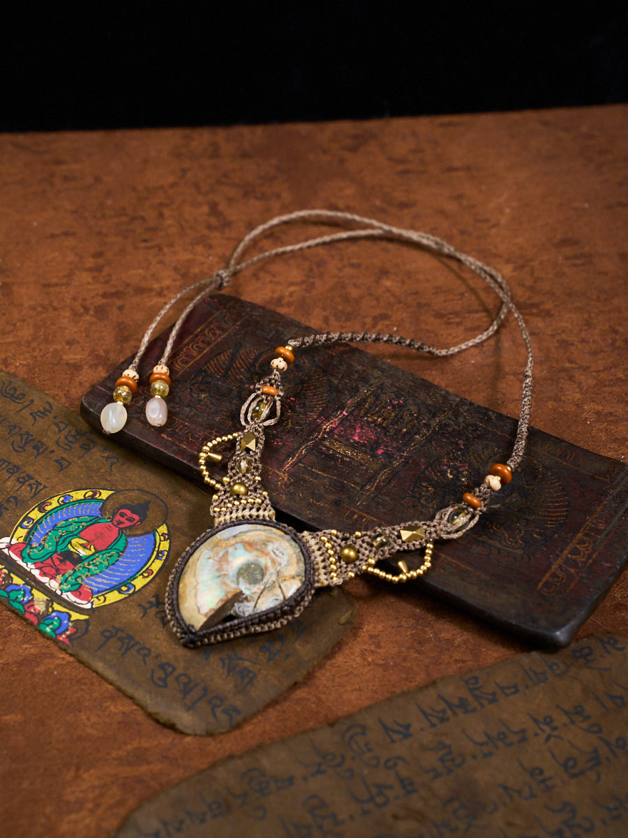Ancient Spiral Ammonite Citrine Brass Macramé Necklace