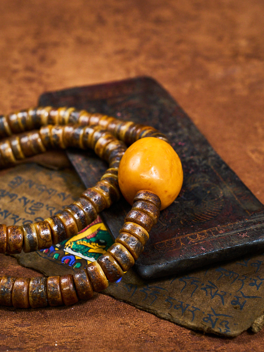 Temple Blessed 108 Skull Bone Disc Beeswax Garuda Tibetan Mala Necklace