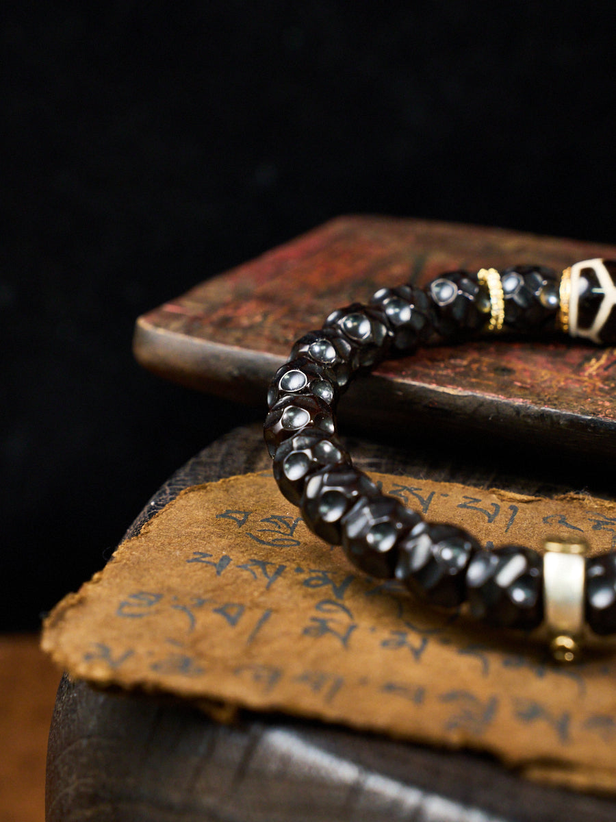 Skull Carved Coconut Shell Dzi Agate Gold Silver Tibetan Bracelet