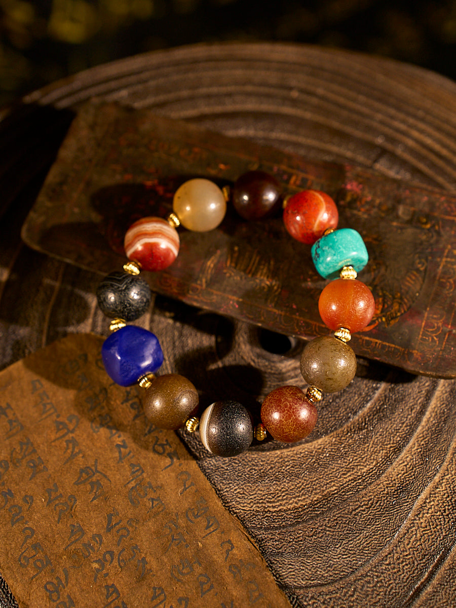 Ancient Treasures Agate Bracelet