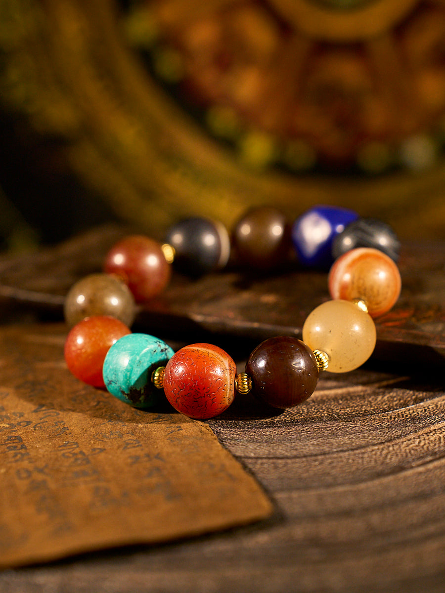 Ancient Treasures Agate Bracelet