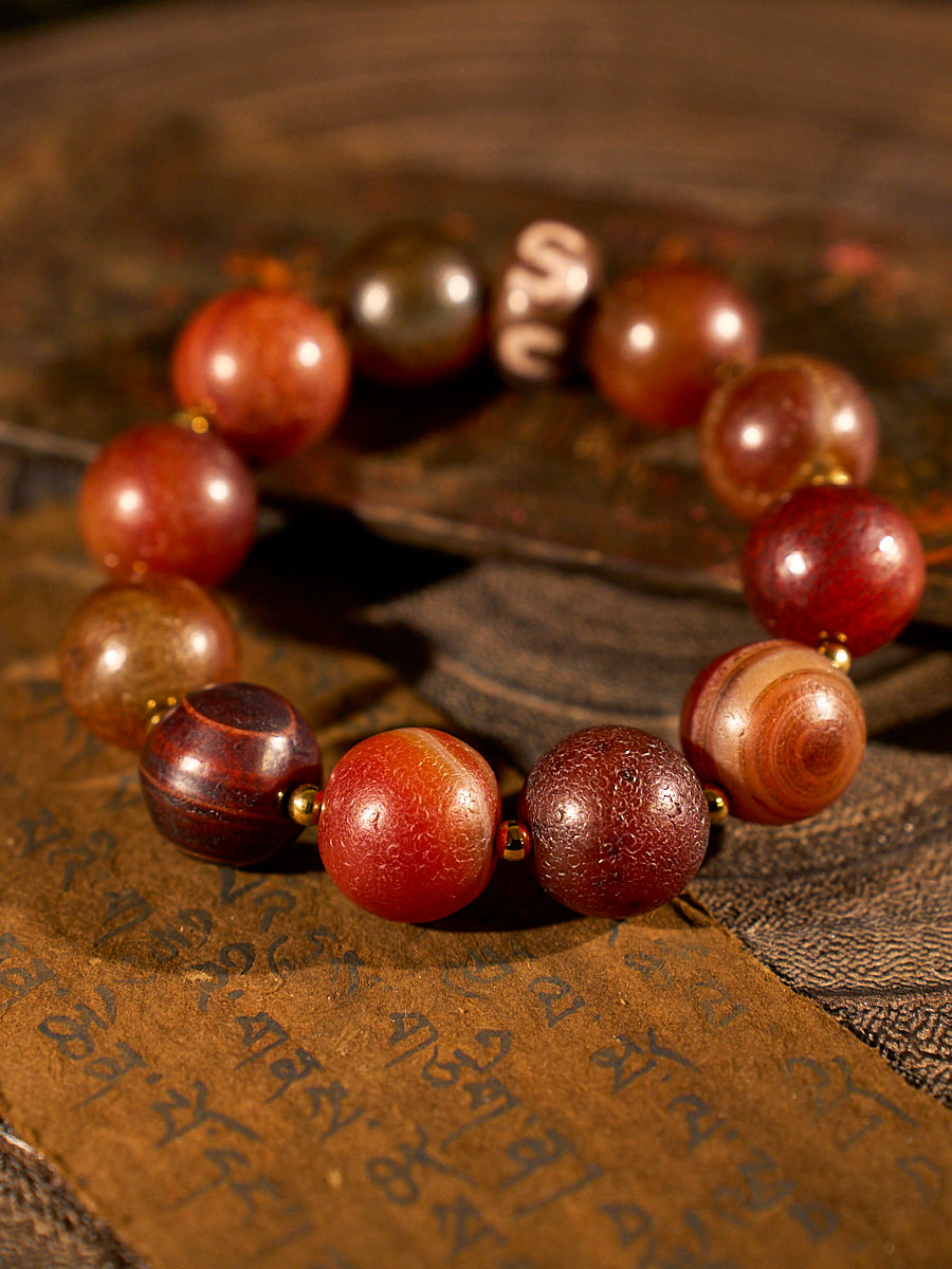 Confidence Glow Agate Bracelet