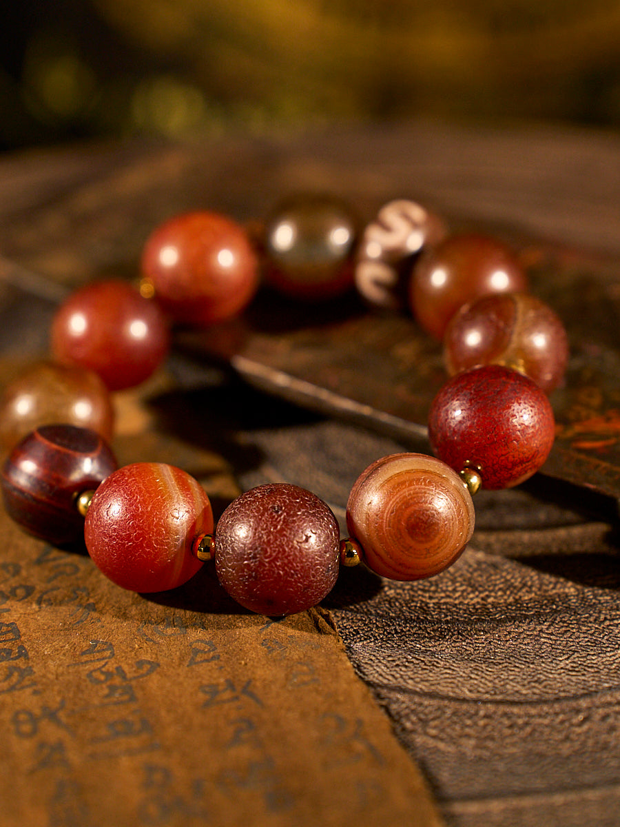 Confidence Glow Agate Bracelet