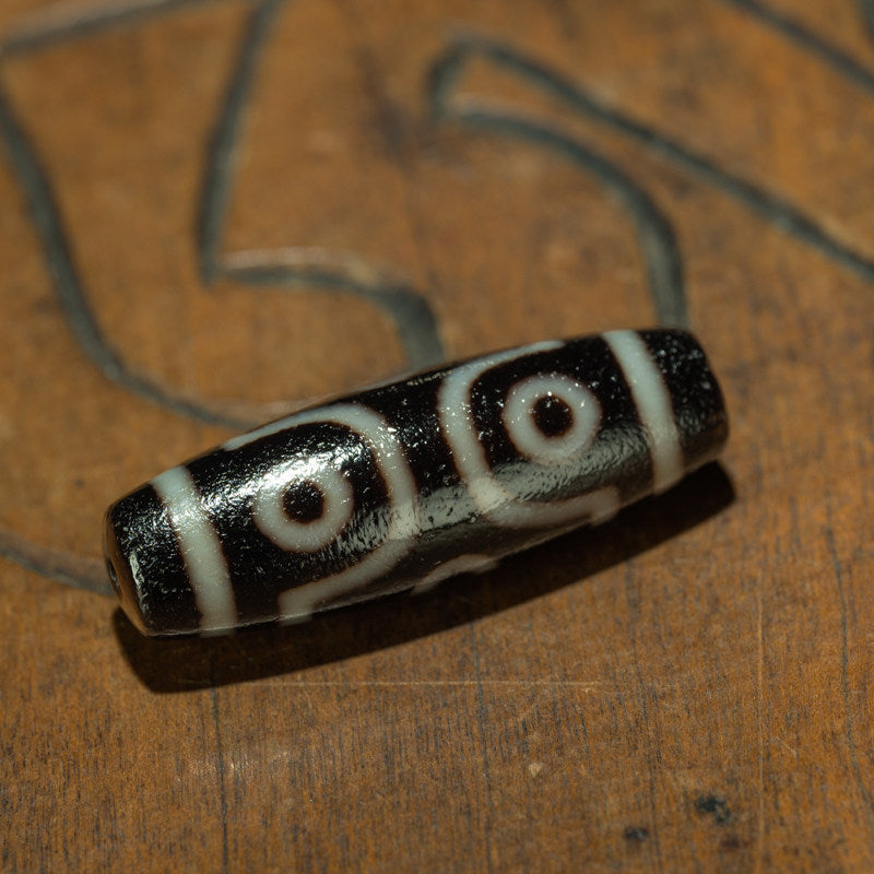 Tibetan Pure Vajra Cross Six-Eye Dzi Bead – Legendary Totem, Perfect Condition, Nine-Eye Shale