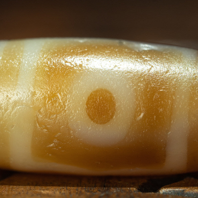 Tibetan Millennium Pure Tender Color Canopy Three-Eye Dzi Bead – Buddha Eye Totem, Nine-Eye Shale