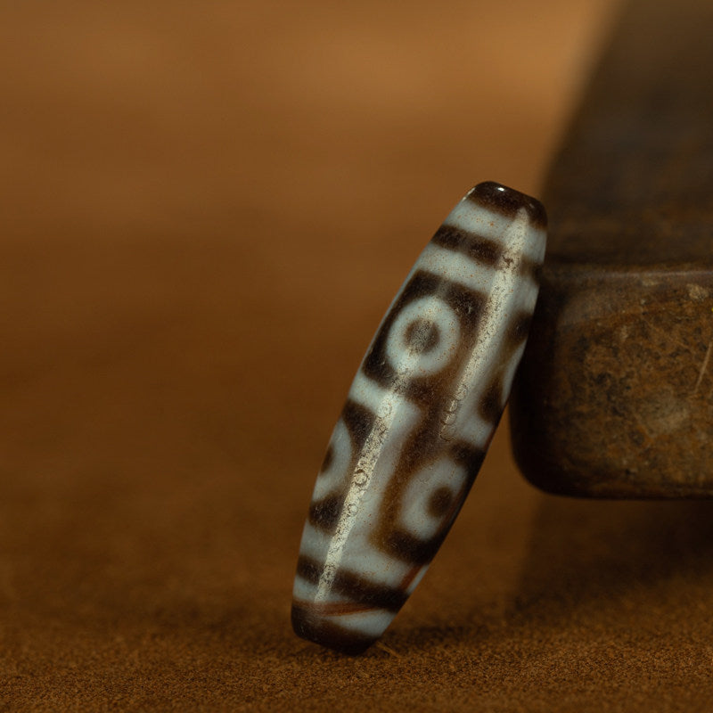 Tibetan Pure Cinnabar Chevron Six-Eye Dzi Bead – Classic Origin Totem, Nine-Eye Shale