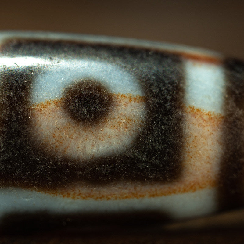 Tibetan Pure Cinnabar Chevron Six-Eye Dzi Bead – Classic Origin Totem, Nine-Eye Shale